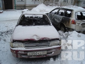 Сгоревшее авто Игоря Лобарева. Фото с сайта www.kp.ru