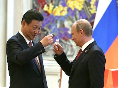 Си Цзиньпину и Путин. Фото: rusvesna.su