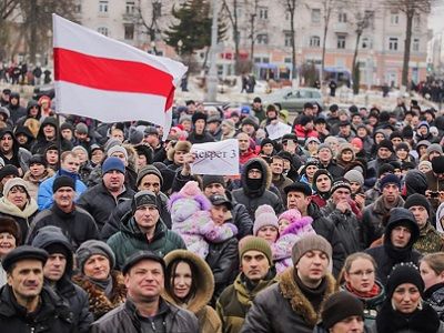 Протесты в Беларуси против декрета о "тунеядстве". Фото: svoboda.org