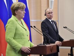 Пресс-конференция А.Меркель и В.Путина в Сочи, 2.5.17. Фото: vectornews.net