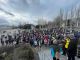 Митинг в оккупированном Мелитополе с требованием отпустить мэра города Ивана Фёдорова, март 2022 года. Фото: mv.org.ua