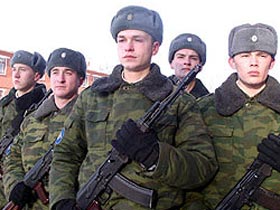 Солдаты. Фото с сайта udmpravda.ru