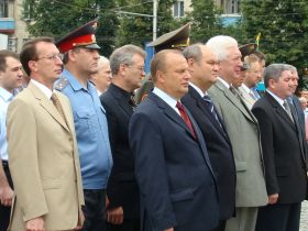 Чиновники, фото Виктора Надеждина, Каспаров.Ru