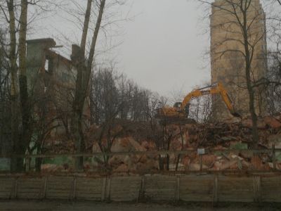 Снос Стройбюро в Королеве. Фото: Елена Морозова