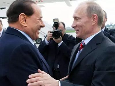 Берлускони и Путин. Источник - http://www.effedieffe.com/