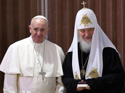 Патриарх Кирилл и папа Франциск I. Источник - replyua.net
