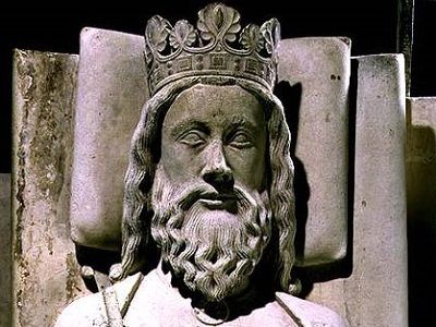 Хлодвиг I, скульптура в Сен-Дени. Источник - myartprints.co.uk Хлодвиг I, скульптура в Сен-Дени. Источник - myartprints.co.uk