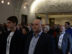 Даниил Константинов (в центре) на VIII Форуме свободной России. Фото: Каспаров.Ru