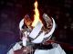 Японская спортсменка Наоми Осака зажигает Олимпийский огонь. Фото: Getty Images