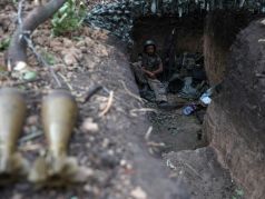 Солдат ВСУ в окопе на линии фронта в Донецкой области Фото: Anatolii Stepanov / AFP / Scanpix / LETA